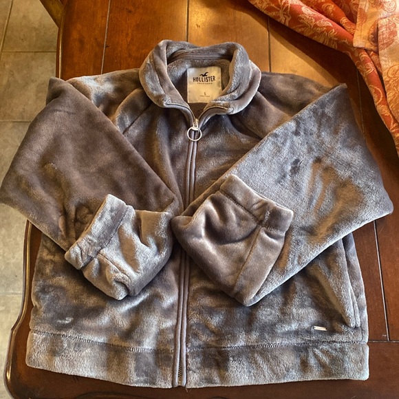 Hollister fleece jacket - Picture 1 of 5